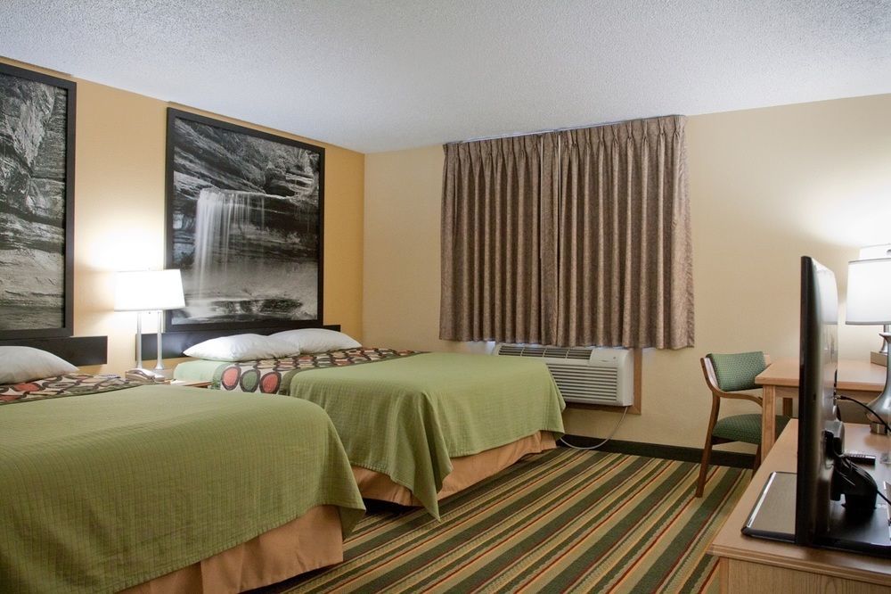ซูเปอร์ 8 บาย วินด์แฮม ออตตาวา สตาร์ฟ ร็อก Hotel ภายนอก รูปภาพ