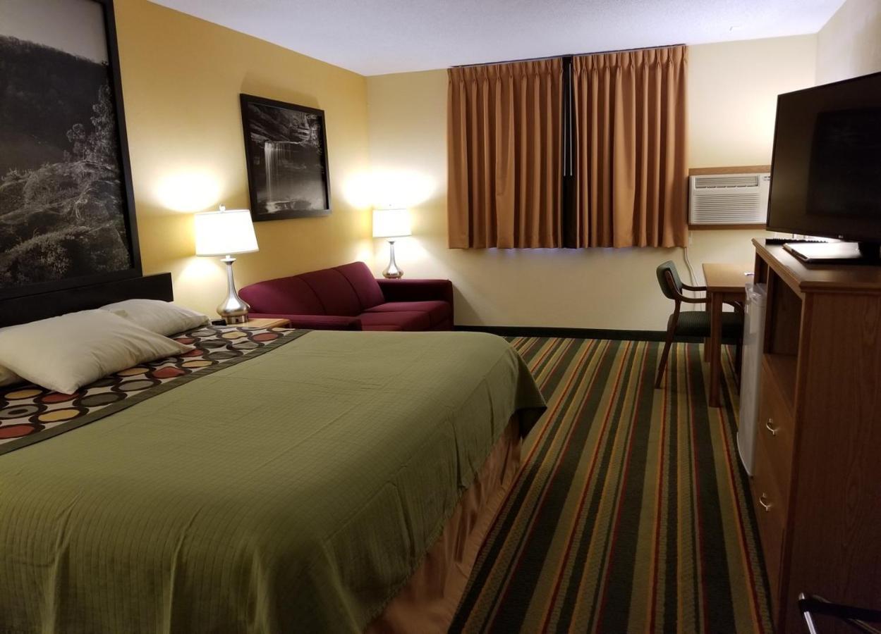 ซูเปอร์ 8 บาย วินด์แฮม ออตตาวา สตาร์ฟ ร็อก Hotel ภายนอก รูปภาพ